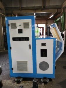 屋内に入りました